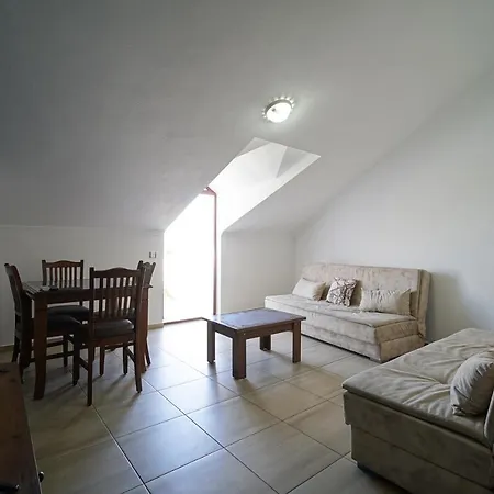 Isik Lägenhetshotell 3*