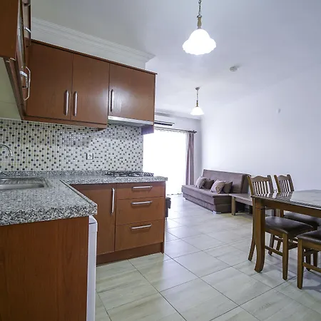 Isik Aparthotel