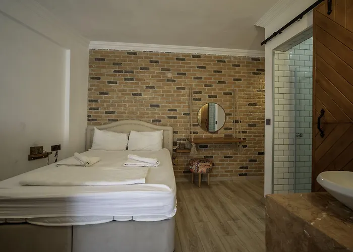 Isik Aparthotel Datca